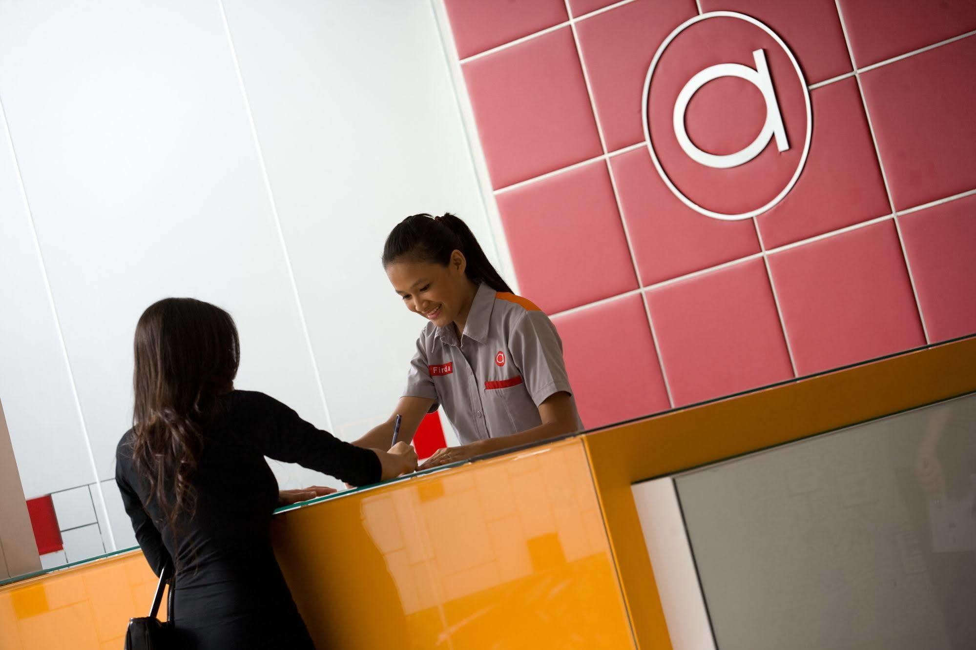 Amaris Hotel Senen Jakarta Interior photo